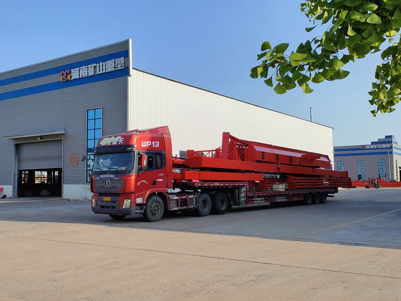 電動葫蘆門式起重機 2臺 MHxh10t—25m 外懸5/5m MHxh5t—23m 外懸4.5/4.5m 制作完成，發(fā)往青海交付客戶使用